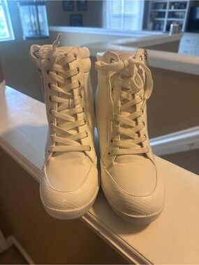 Shoe Dazzle White High-Top Lace-Up Platform Wedge Sneaker Bootie